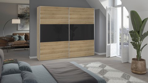 Schuifdeurkast Kixx met hout- en glaspanelen, eiken/zwart