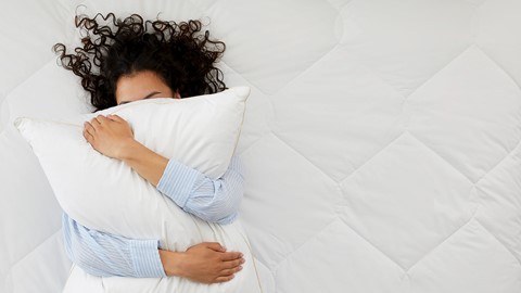 Om toevlucht te zoeken Meting Wie hoofdkussen Duvet Dore 90% dons | Beter Bed België