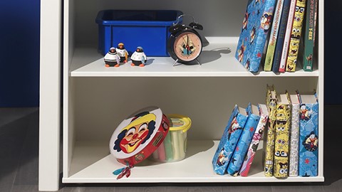 Halfhoogslaper Pino met commode met 2 deuren en boekenkast, wit