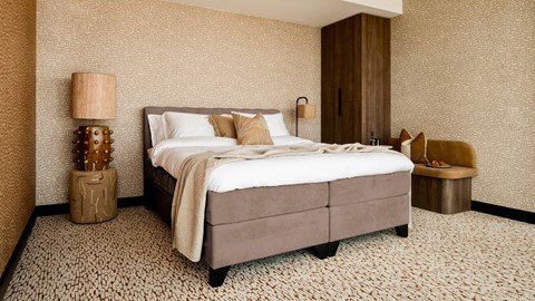 Hotelboxspring Suite met topper Luxury, beige