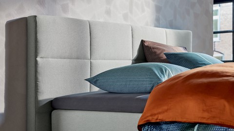 Boxspring Attraktiv Trendik vlak met gestoffeerd matras, light grey