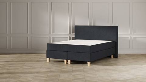 Boxspring Emma Deluxe Classic vlak met gestoffeerd matras en poot naturel, dark grey