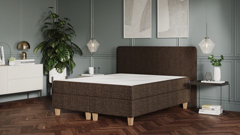 Boxspring Emma Deluxe Classic vlak met gestoffeerd matras en poot naturel, dark brown