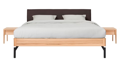 Bed Sky beuken met hoofdbord stof en poot metaal, beuken lederlook grijs