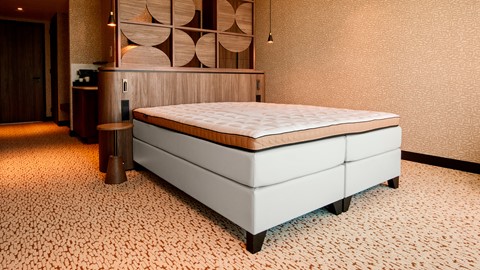 Hotelboxspring met topper Luxury, white