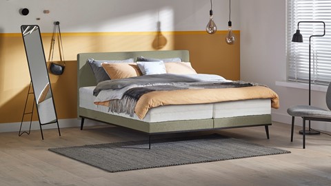 Boxspring Viggo vlak met Silver Pocket Deluxe Foam matras, adore groen