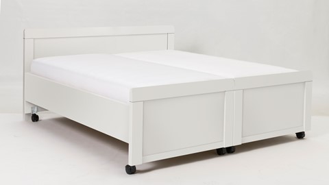 Bed Elba uitrijdbaar, wit mat