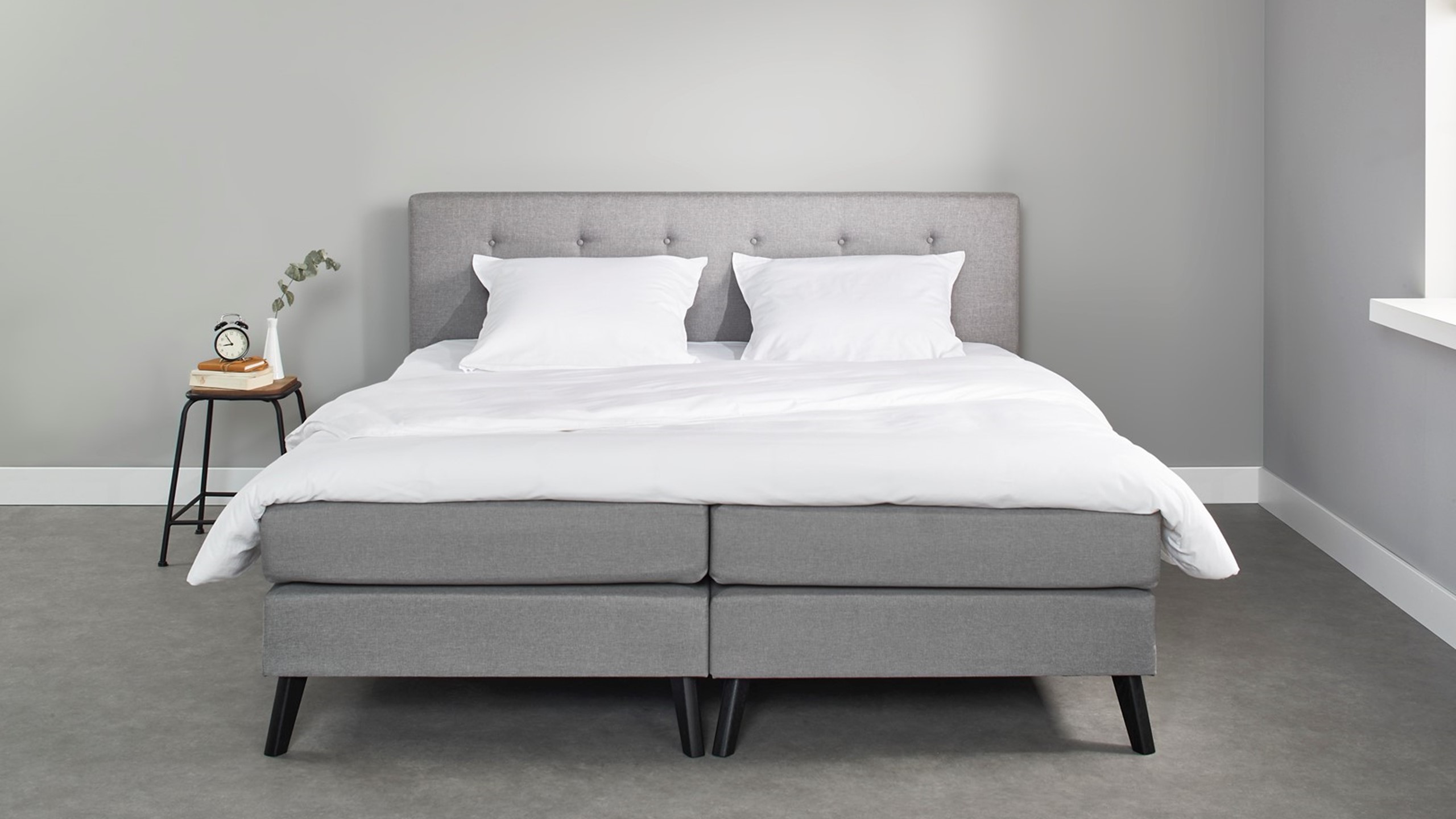 box Nottingham met gestoffeerd matras Beter Bed België