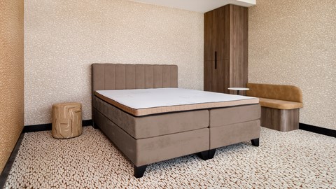Hotelboxspring Suite met topper Comfort, beige