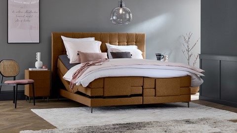 Boxspring Jade verstelbaar met gestoffeerd matras, cognac