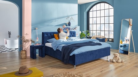 ld_miodormio_loft_seven_navy_blue_sfeer_pt_conico_rvs12_svv_model_08