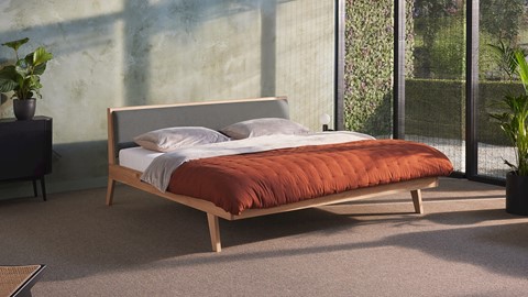 Ruwe slaap scheiden houten Bed van 220 cm lang kopen | Beter Bed België