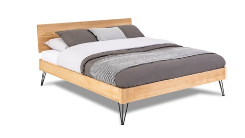 Bed Sky eiken met hoofdbord hout en poot driehoek metaal, eiken honing