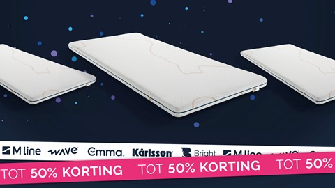 een groep witte matrassen