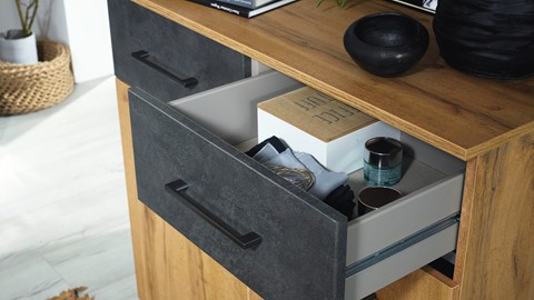 Commodes